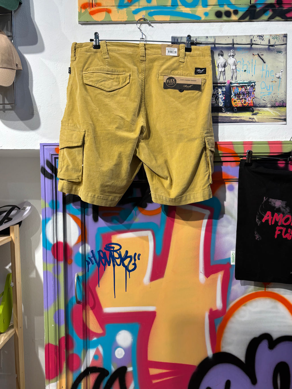 Cargo Corto Amarillo